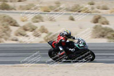 media/Apr-17-2025-Racers Edge (Thu) [[0a0c127f11]]/B Group/7-Session 5 (Turn 12 Inside Pans)/